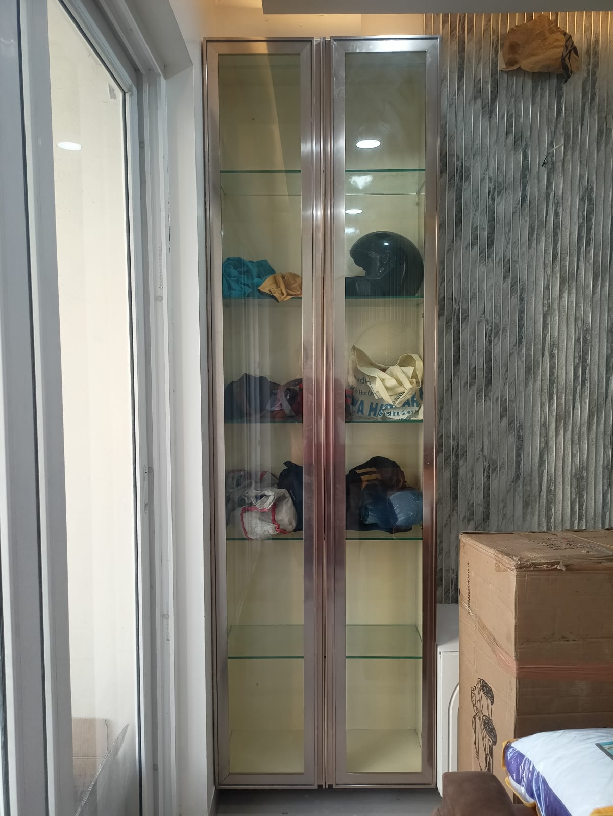 Gallery image 196