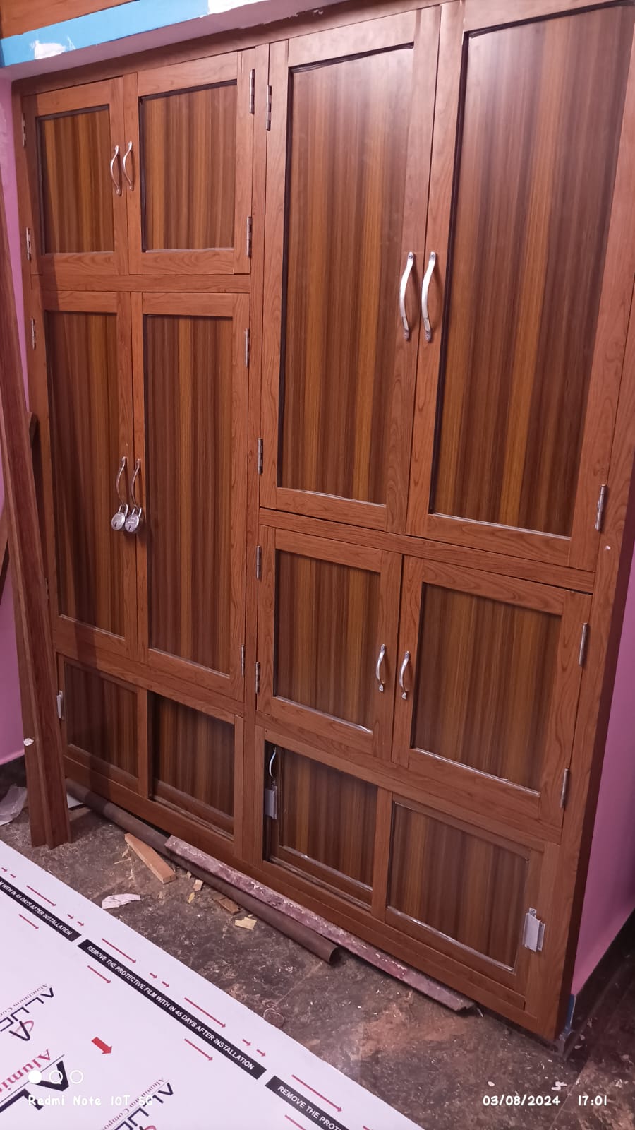 Gallery image 309